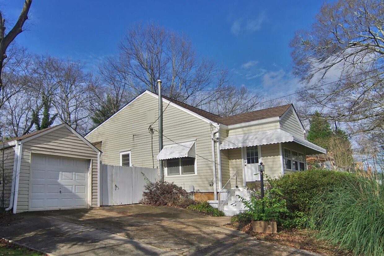 Foto principal - 816 Sycamore Dr