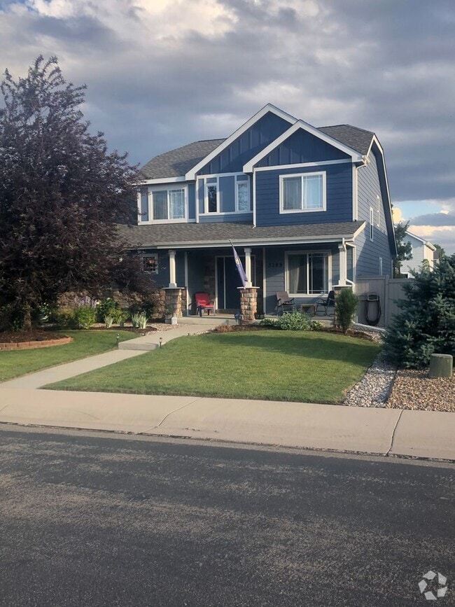 Building Photo - 3289 Iron Horse Way