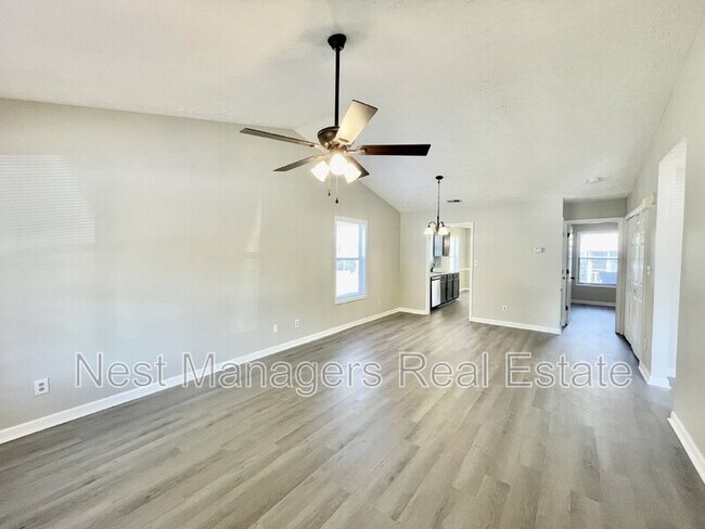 Building Photo - 187 Aloha Dr