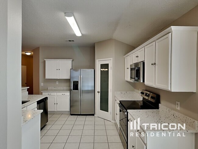 Building Photo - 1619 Columbia Drive Glenn Heights TX