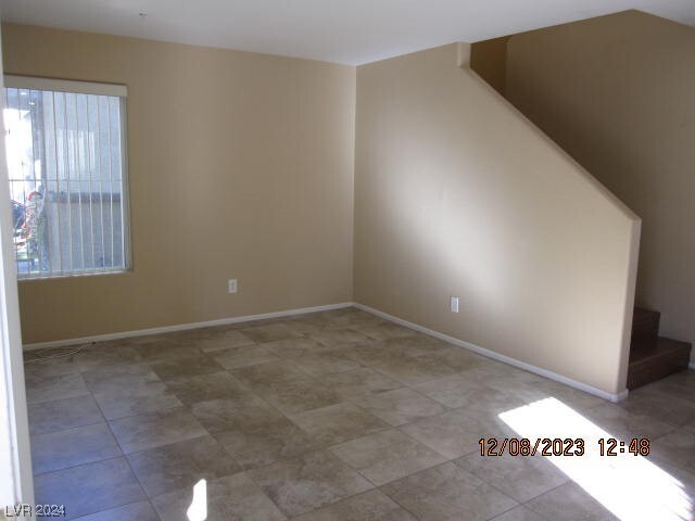 Building Photo - 640 Desert Passage St