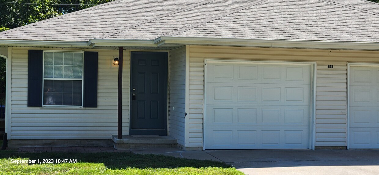 106 S Maple St, Rogersville, MO 65742 House Rental in Rogersville, MO