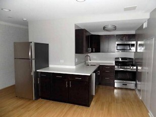 Primary Photo - 2140 N Halsted St