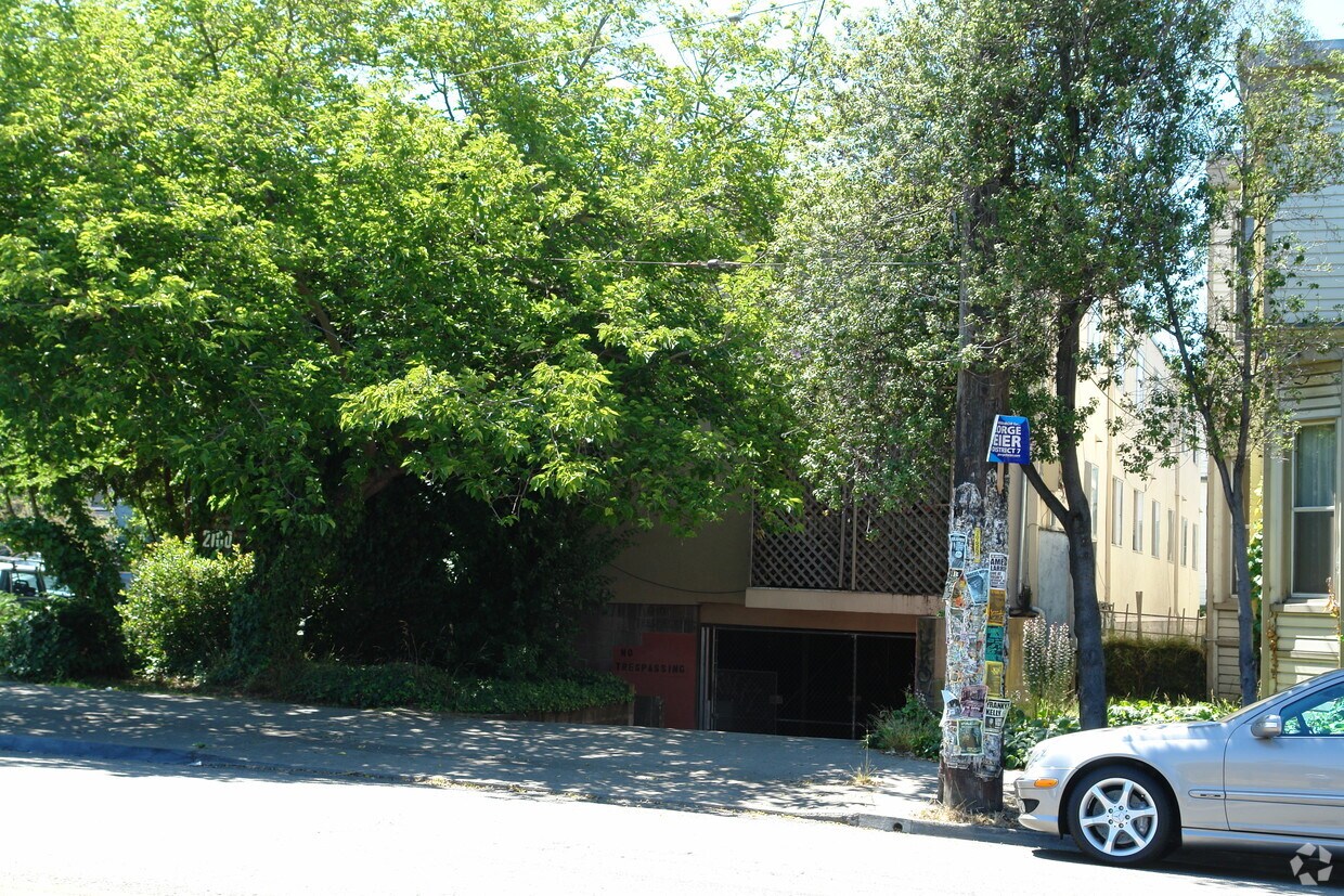 Foto del edificio - 2180 Ashby Ave