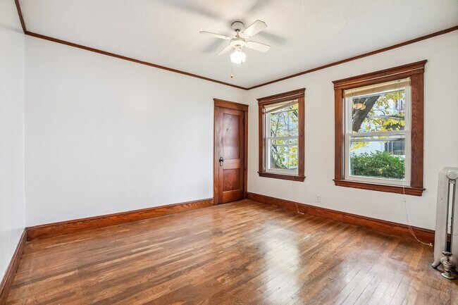 Foto del edificio - 14 Hurlcroft Ave