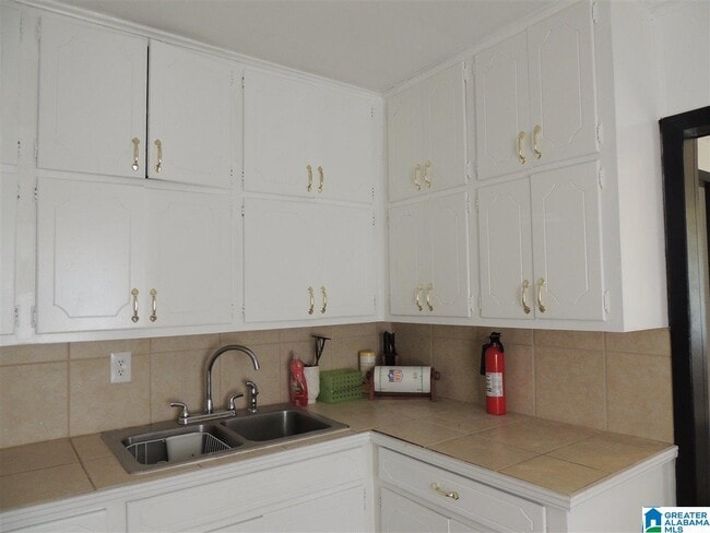 Building Photo - 5321 Terrace J