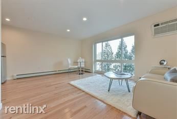 Building Photo - Studio, 1 bath  - 2595 Massachusetts Ave