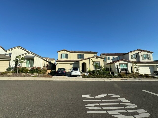 Building Photo - 3171 Highgate Terrace Loop