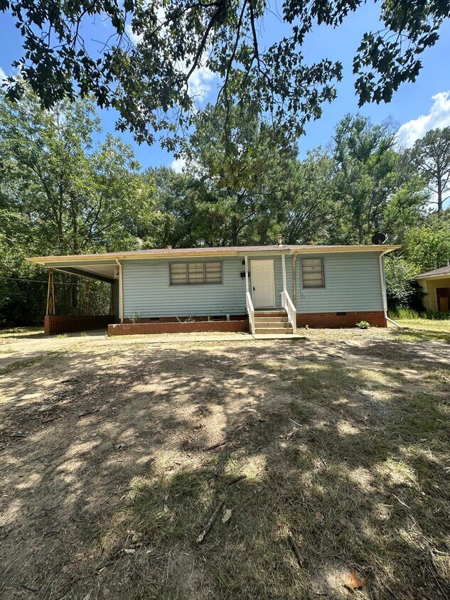 3080 Woodview Dr, Jackson, MS 39212 House Rental in Jackson, MS