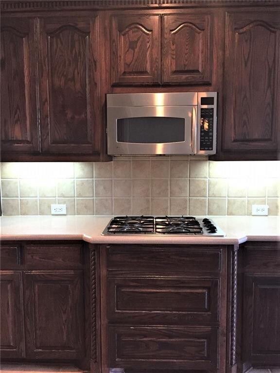 Building Photo - 3439 Mayflower Dr