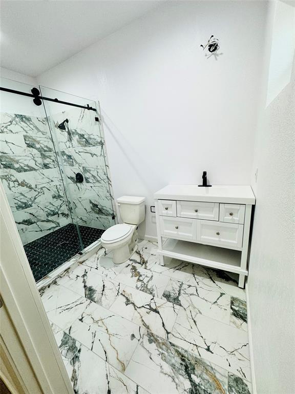 Foto del edificio - 5311 Gibralter Pl