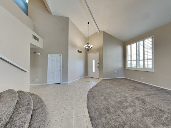 Building Photo - 228 Windsong Dr