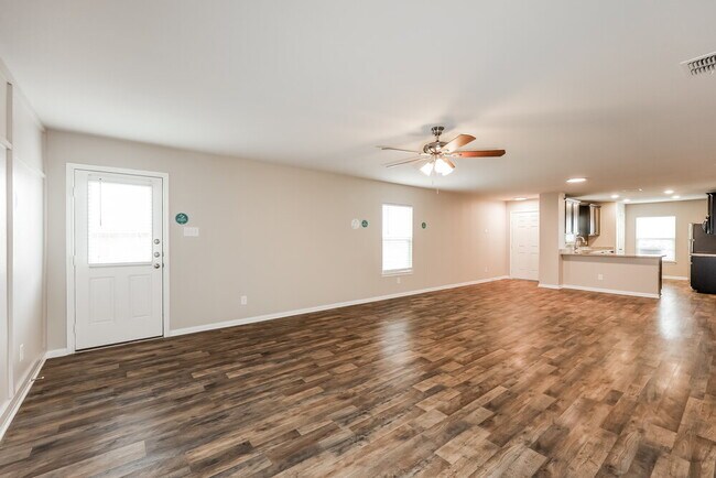 Foto del edificio - 11703 Viney Pass