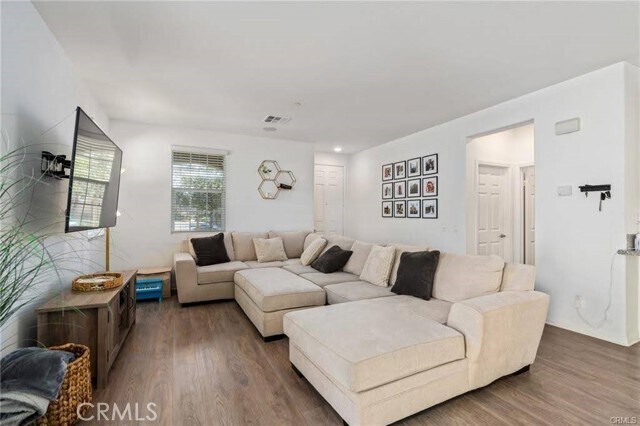 Building Photo - 5985 Silveira St
