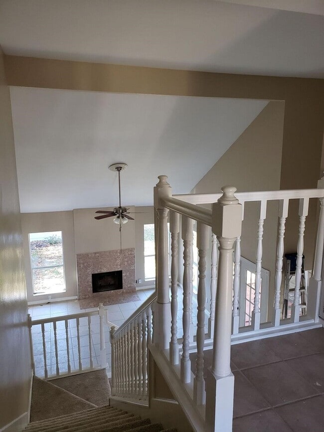 Building Photo - 6649 Queensclub Dr
