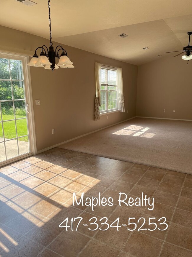 Foto del edificio - 3 BED, 2 BATH SINGLE FAMILY HOME IN HOLLIS...