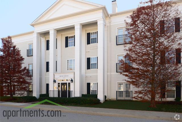 Foto principal - Wentworth at WestClay Condominiums