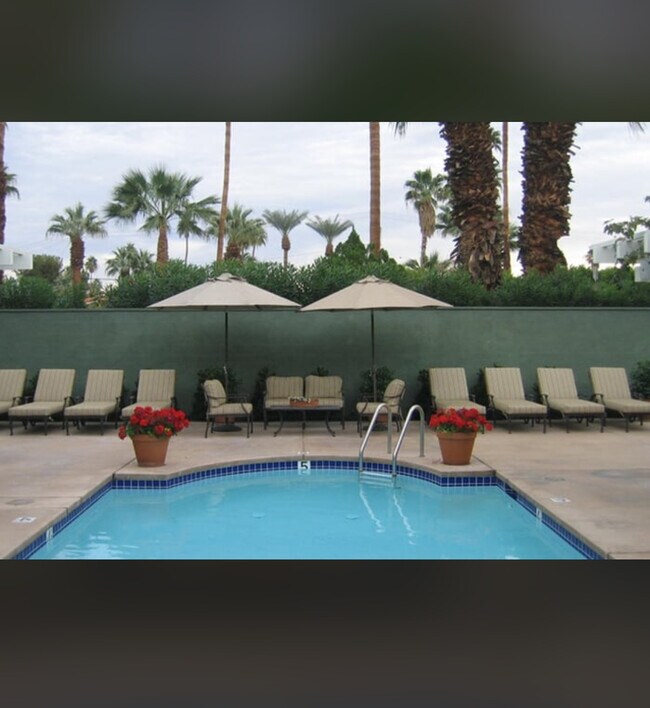 Foto del edificio - South Palm Springs Desert Resort