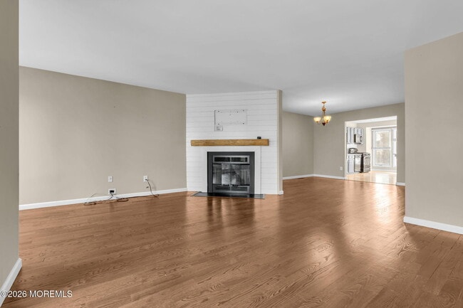 Building Photo - 148 Ambassador Dr