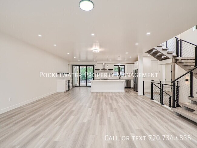 Foto del edificio - 3595 Darley Ave
