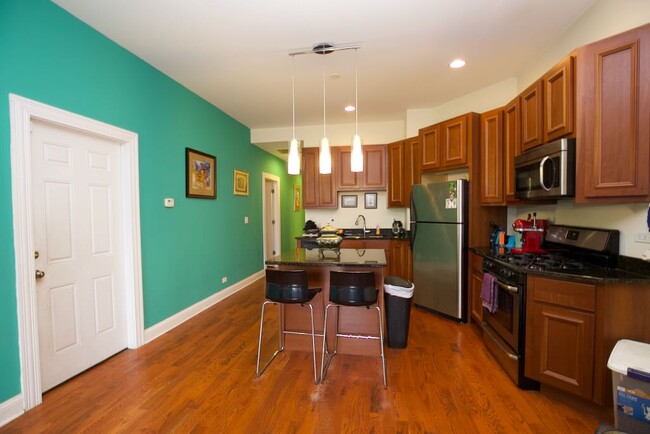 Foto del edificio - 1413 N Fairfield Ave