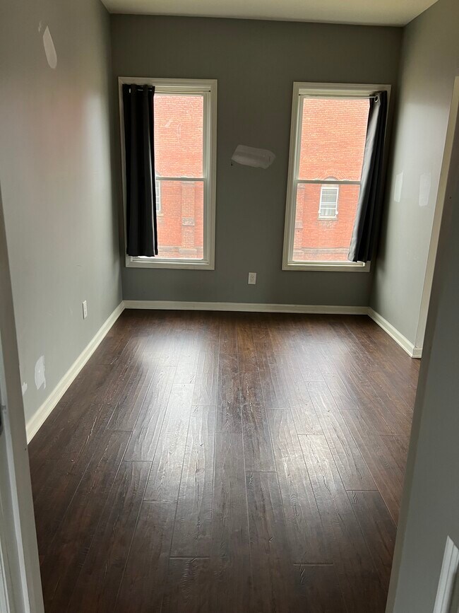 Building Photo - 6 Woodlawn Ct
