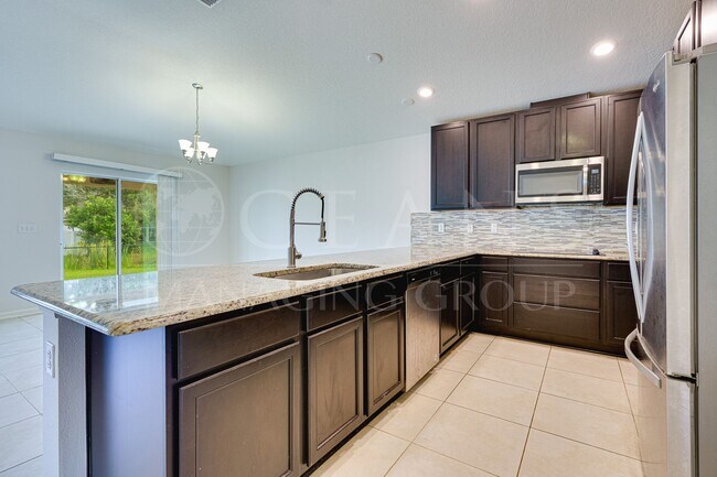 Foto del edificio - 3/2 Split Plan Home in Cypress Place