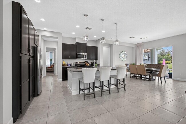 Foto del edificio - 15953 Whippoorwill Cir
