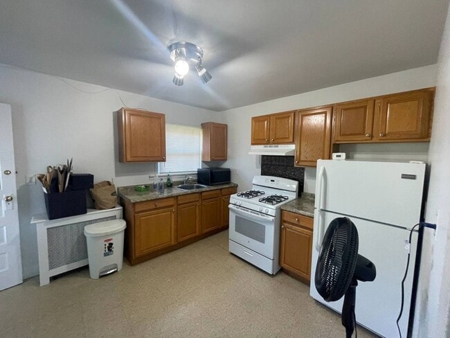 Photo - 30 1st St Apartment