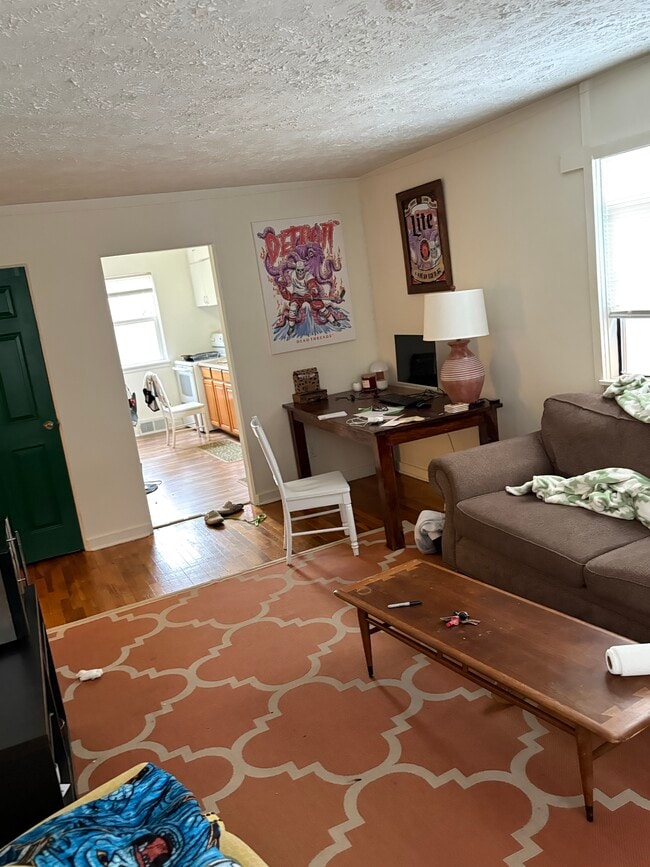 Building Photo - 1530 Snyder Rd