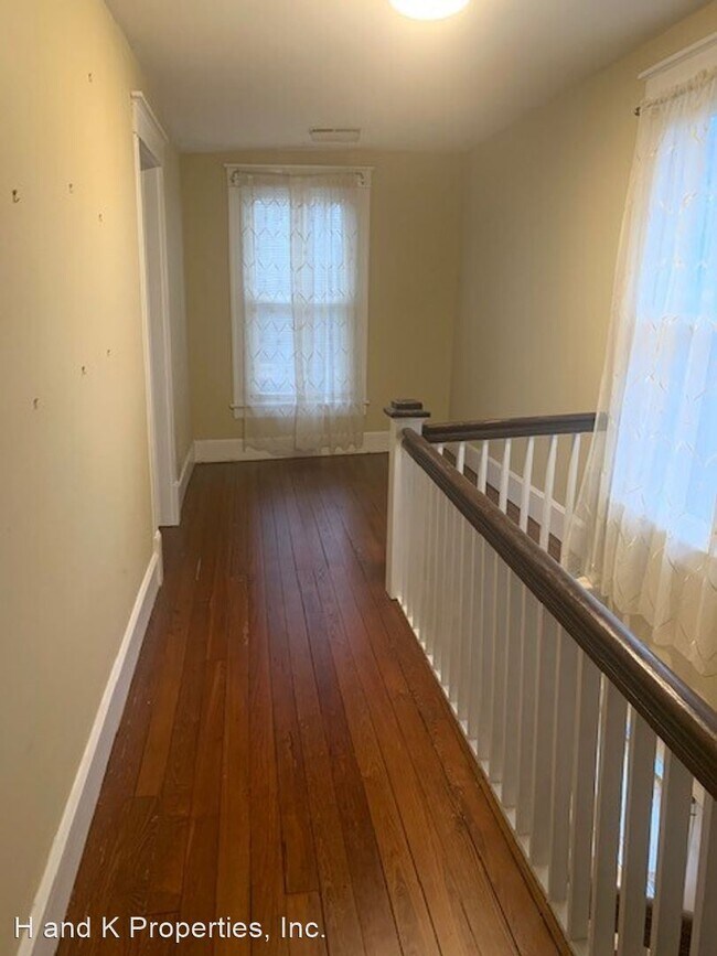 Foto del edificio - 3 br, 2 bath House - 304 Massie St.