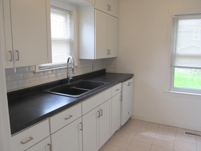 Foto del edificio - 2917 Fulford St