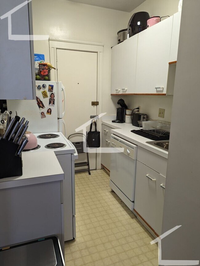 Foto del edificio - 4 Ransom Rd