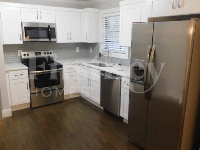 Building Photo - 455 Chanterelle Dr