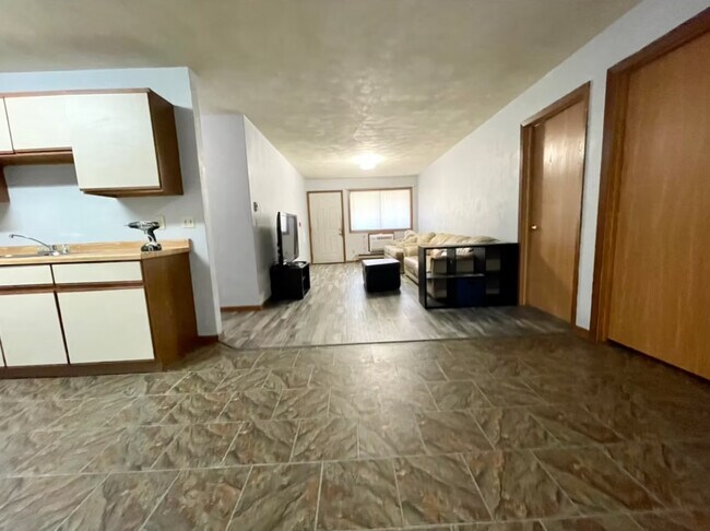 Foto del edificio - 410 10th Street N