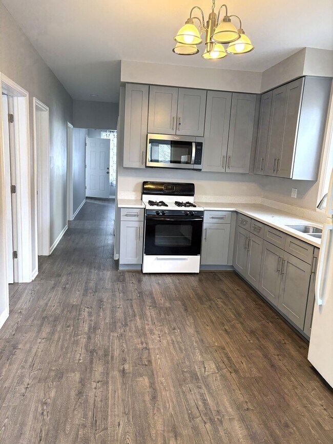 Foto del edificio - 2917 W Pershing Rd