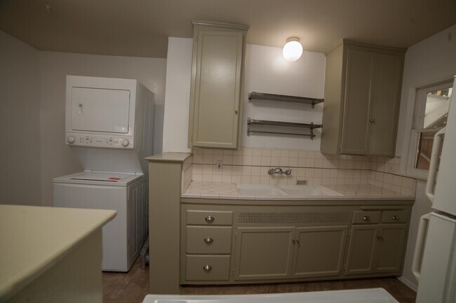 Foto del edificio - 932 14th St