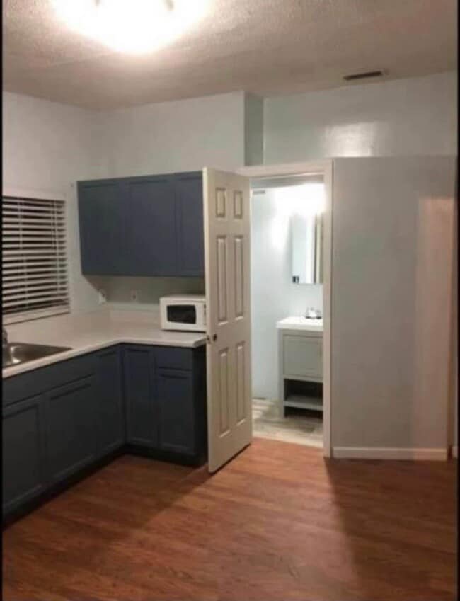 Photo - 1510 Egan Dr House