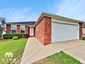 Building Photo - 12820 Bell Flower Drive