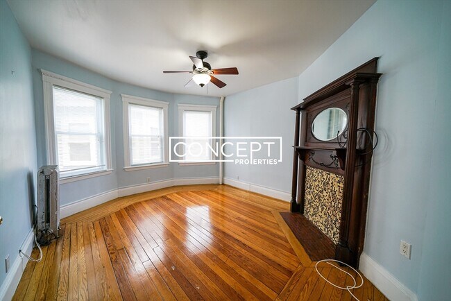 Foto del edificio - 22 Winslow Rd