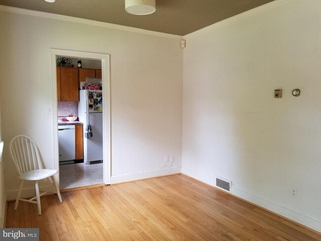 Foto del edificio - 1243 N Vermont St