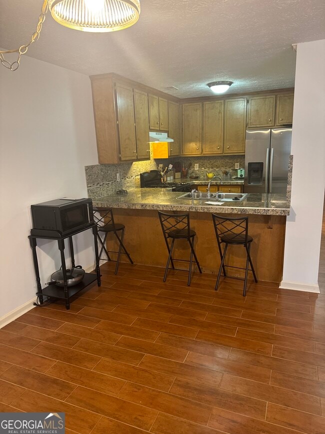 Building Photo - 255 Monmouth Dr