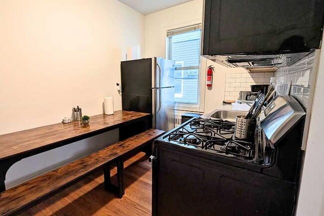 Foto del edificio - 108 Gotthart St