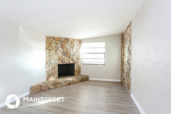 Building Photo - 3775 Abington Ave S