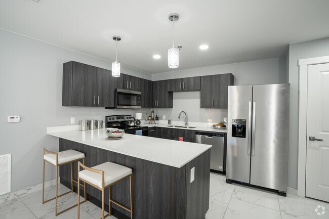 Building Photo - Monarch Apartments