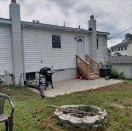 Building Photo - 8700 Robert East Lee Dr