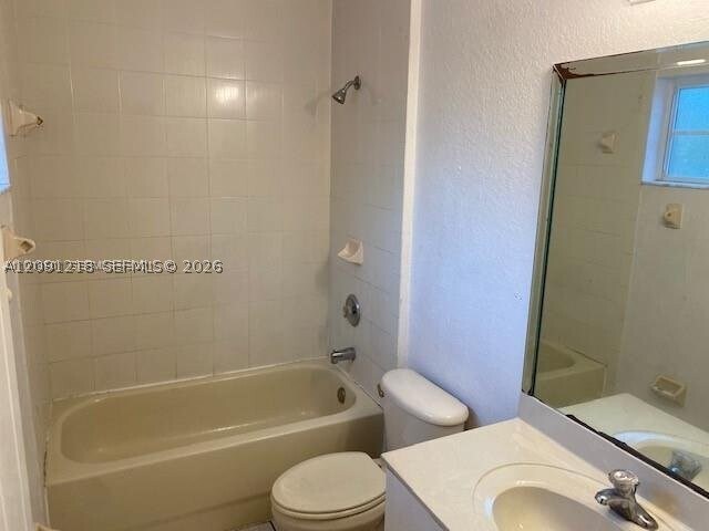 Foto del edificio - 608 SW 7th St