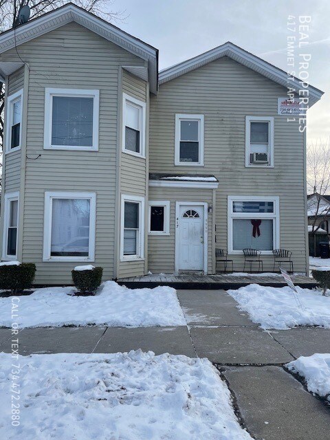 Foto del edificio - 417 Emmet St