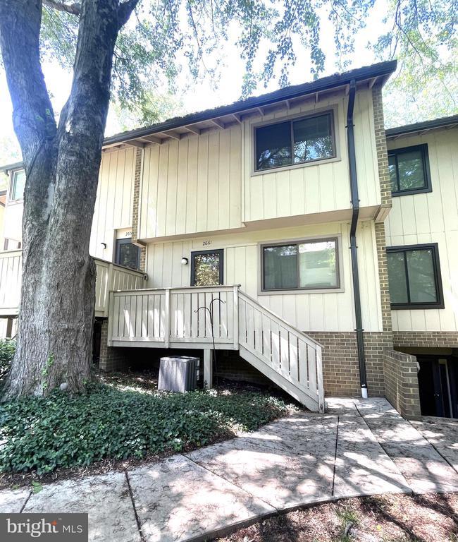 Foto principal - 2661 Glengyle Dr