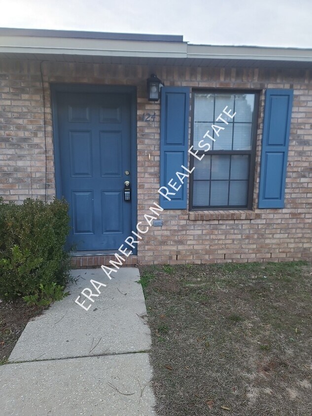 120124 Patton St, Crestview, FL 32539 Room for Rent in Crestview, FL